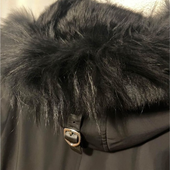 RUDSAK 100% Authentic Goose feather + otter skin (-40C) small to medium fits - Picture 3 of 8